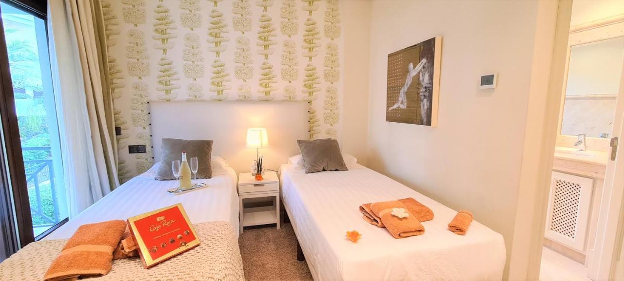 Luxury Apartment Frontal Beach In Doncella Beach 埃斯特波纳 外观 照片
