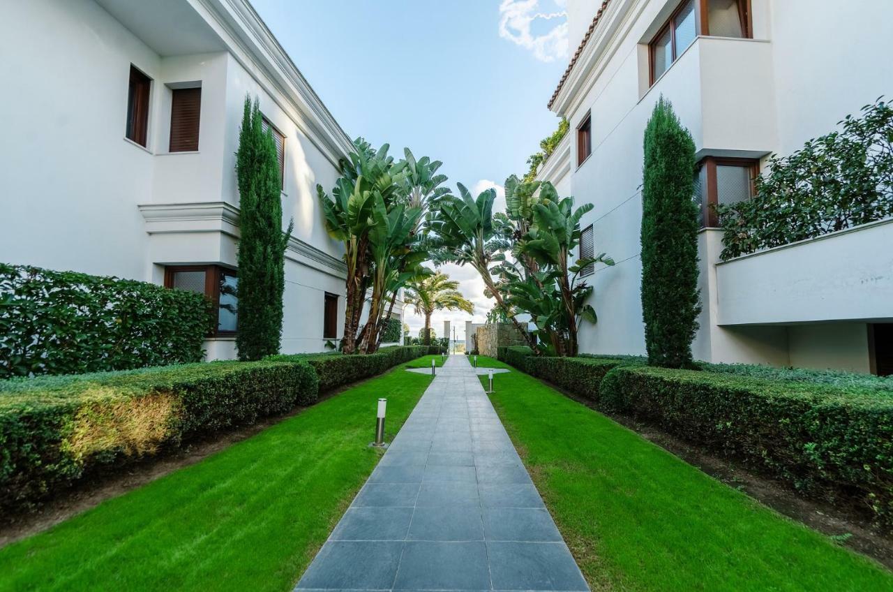 Luxury Apartment Frontal Beach In Doncella Beach 埃斯特波纳 外观 照片