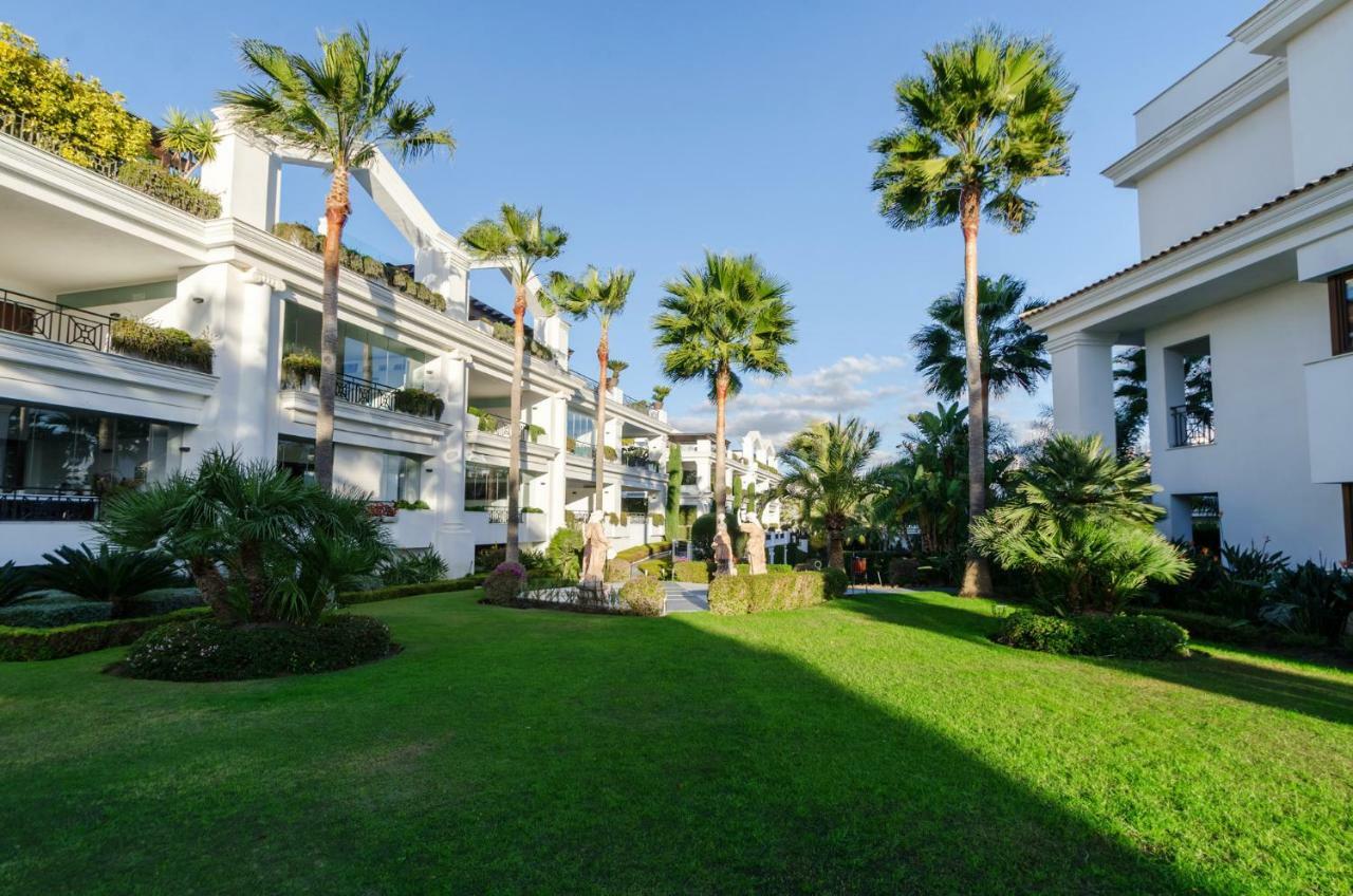 Luxury Apartment Frontal Beach In Doncella Beach 埃斯特波纳 外观 照片