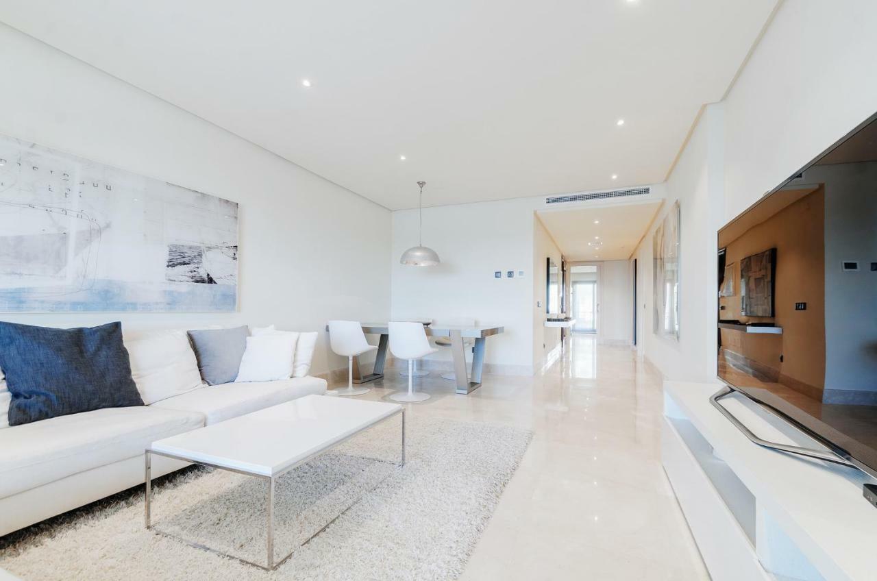 Luxury Apartment Frontal Beach In Doncella Beach 埃斯特波纳 外观 照片