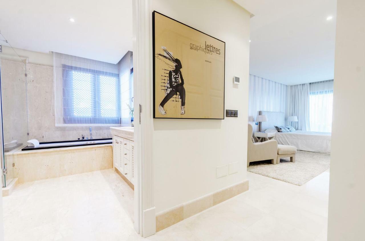 Luxury Apartment Frontal Beach In Doncella Beach 埃斯特波纳 外观 照片
