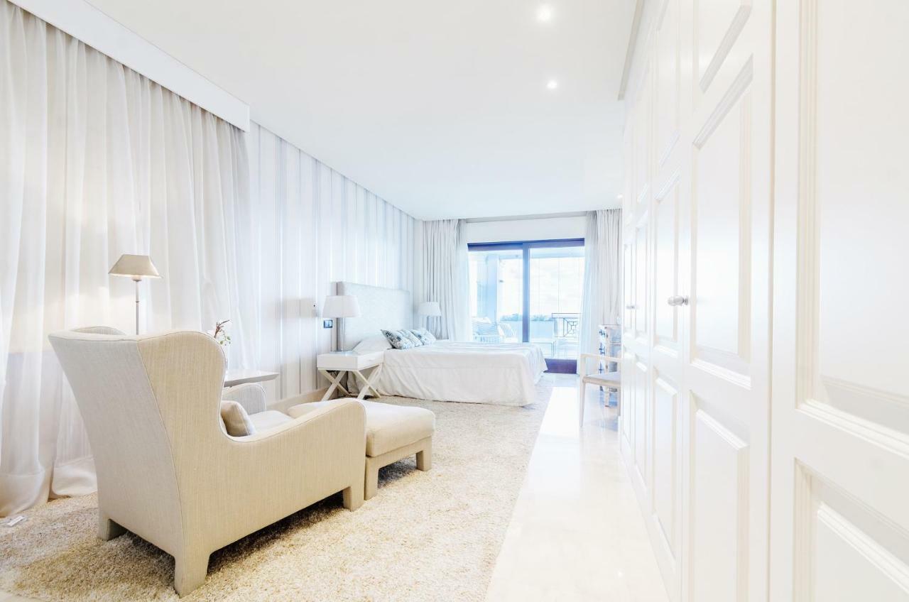 Luxury Apartment Frontal Beach In Doncella Beach 埃斯特波纳 外观 照片